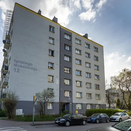 Centre By Bookinghost Apartment *