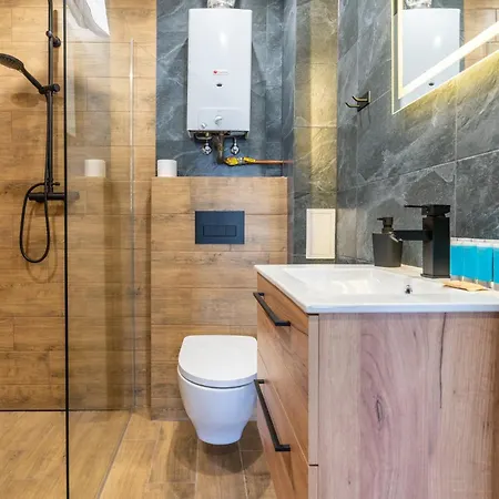 Centre By Bookinghost Appartement Sosnowiec