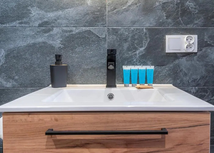 Centre By Bookinghost סוסנוביץ'